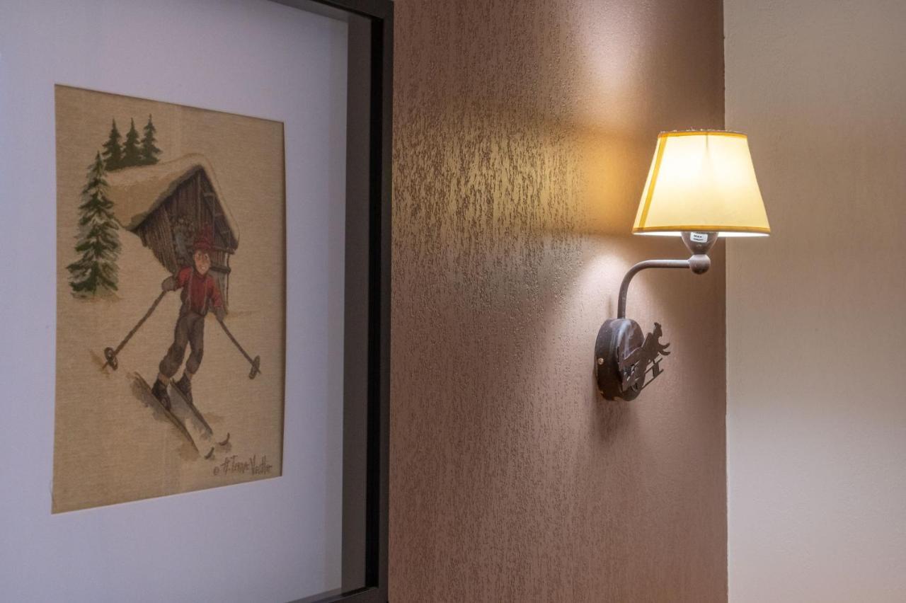 Appartement 6 Couchages Au Pied Des Pistes A Orcieres 2 Chambres, Balcon Et Parking Couvert מראה חיצוני תמונה